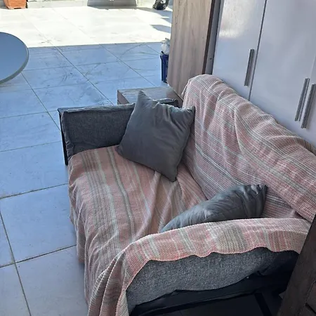 Apartment Spacious Terrace, Air-conditioned, Cute 1