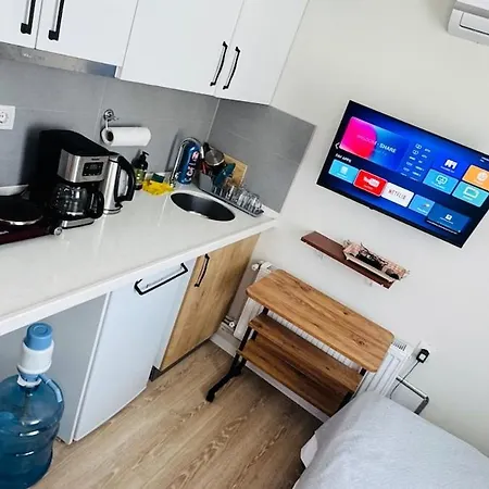 Spacious Terrace, Air-conditioned, Cute 1 Canakkale